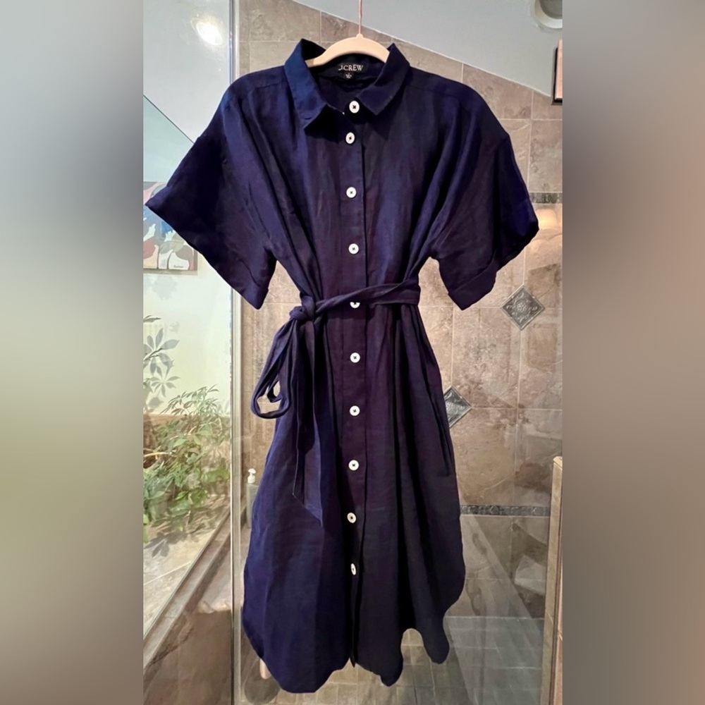 J.Crew Capitaine shirtdress in Navy Linen. - Picture 3 of 6